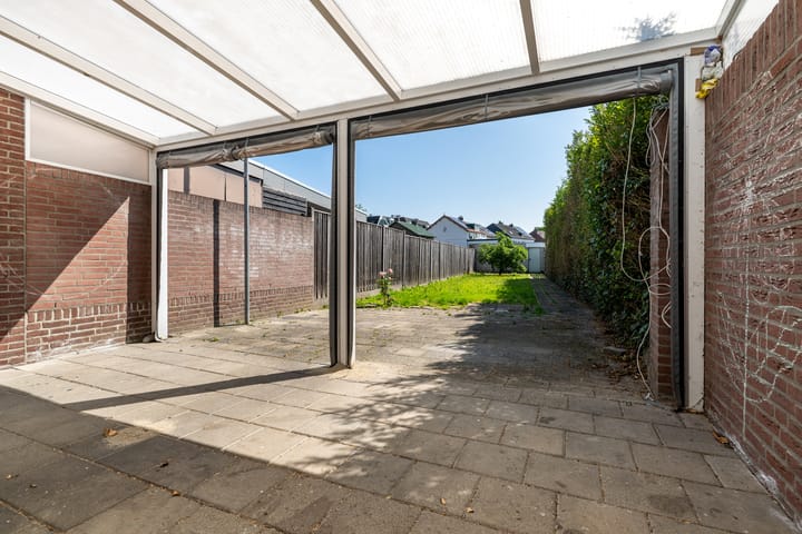 Photo 25 of Hoofdstraat 79