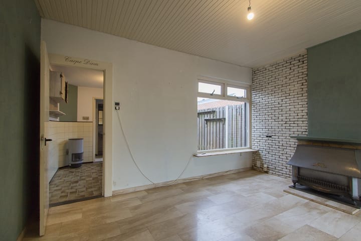 Photo 11 of Monseigneur Völkerstraat 102