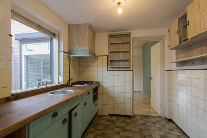 Photo 12 of Monseigneur Völkerstraat 102