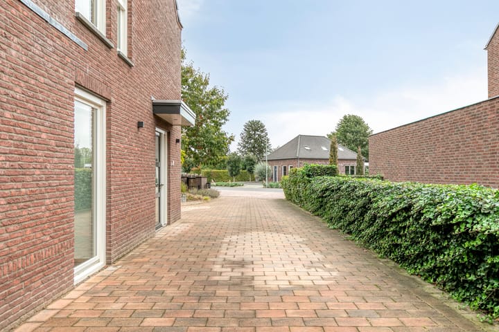 Foto 5 van Molenhofweg 5-A