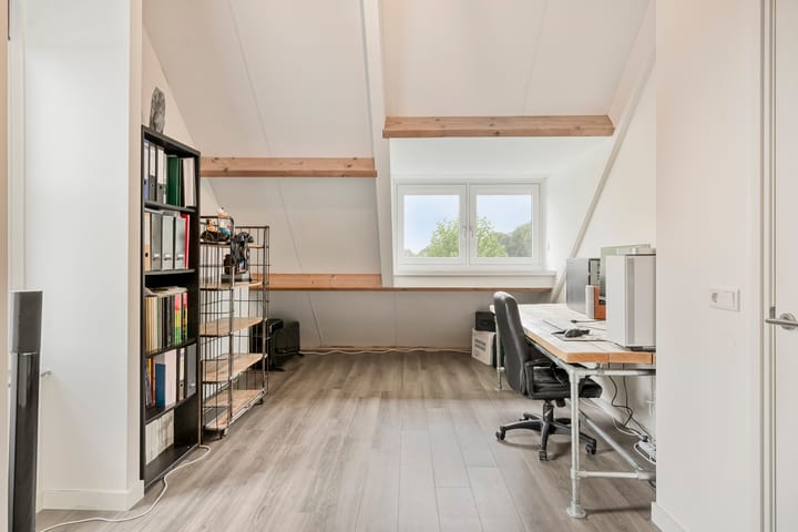 Foto 36 van Molenhofweg 5-A