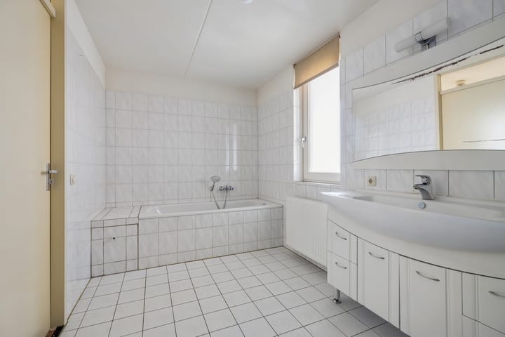 Photo 15 of Roggelseweg 39-A8