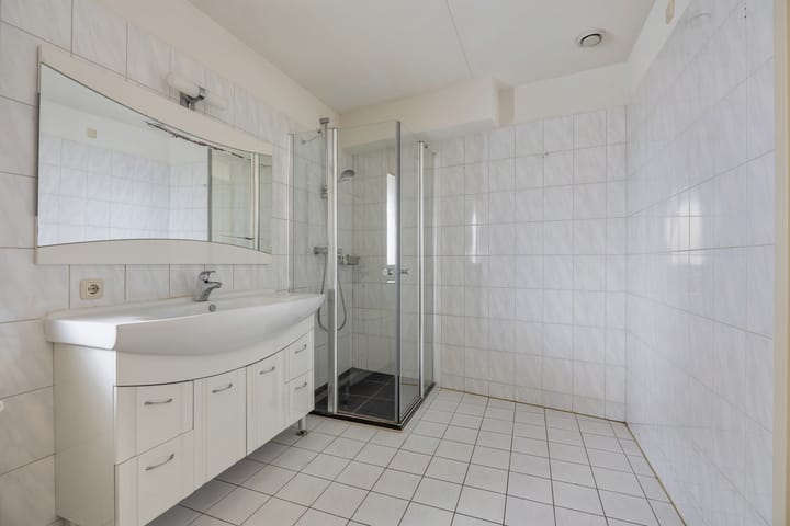 Photo 16 of Roggelseweg 39-A8