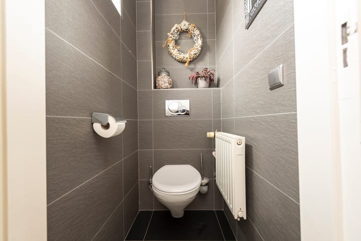 Photo 9 of Dr. Schaepmanstraat 9