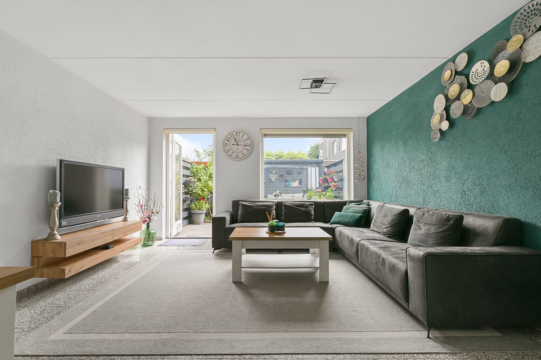 Photo 2 of Knokkestraat 11