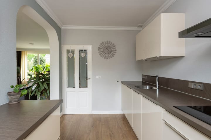 Photo 19 of Dr. Schaepmanstraat 9