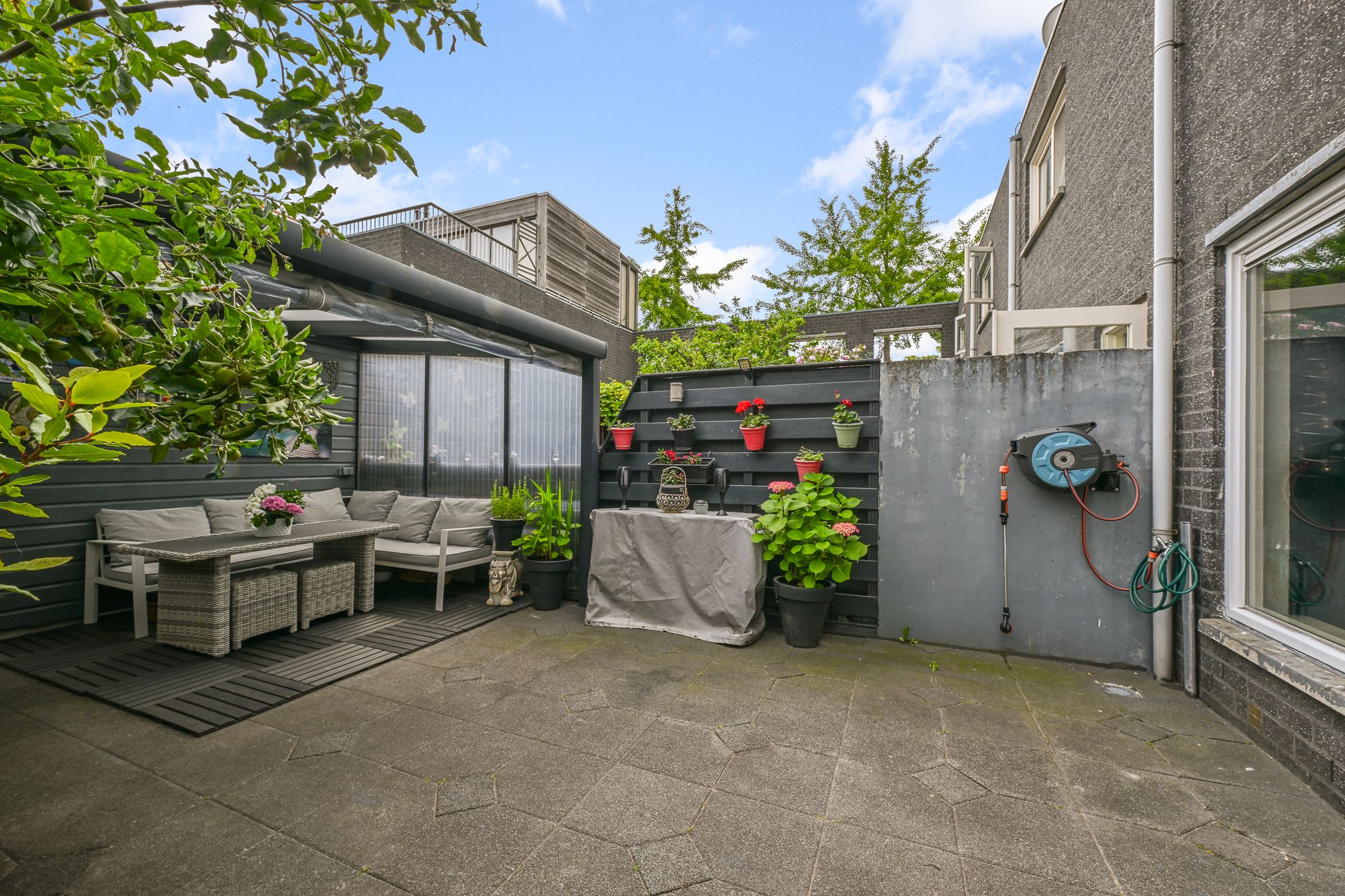 Photo 6 of Knokkestraat 11