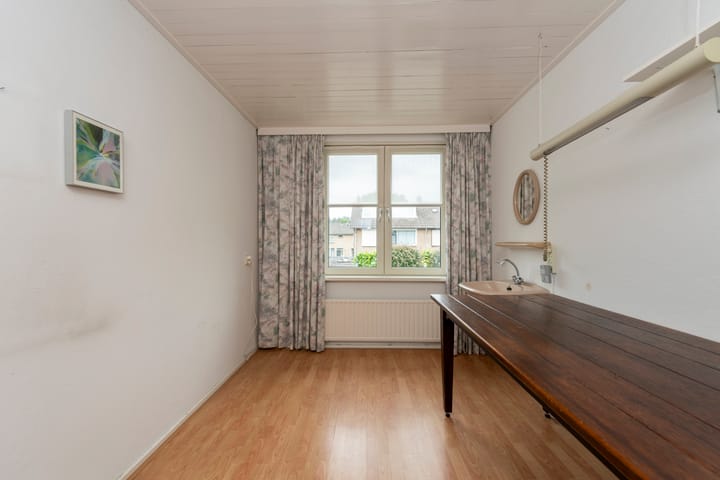 Photo 24 of Dr. Schaepmanstraat 9