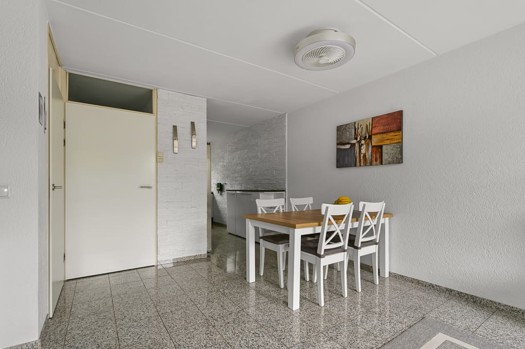 Photo 11 of Knokkestraat 11