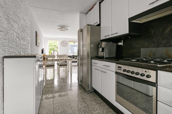 Foto 15 van Knokkestraat 11