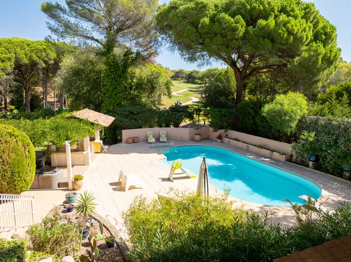 Foto 6 van 124 All. du Micocoulier