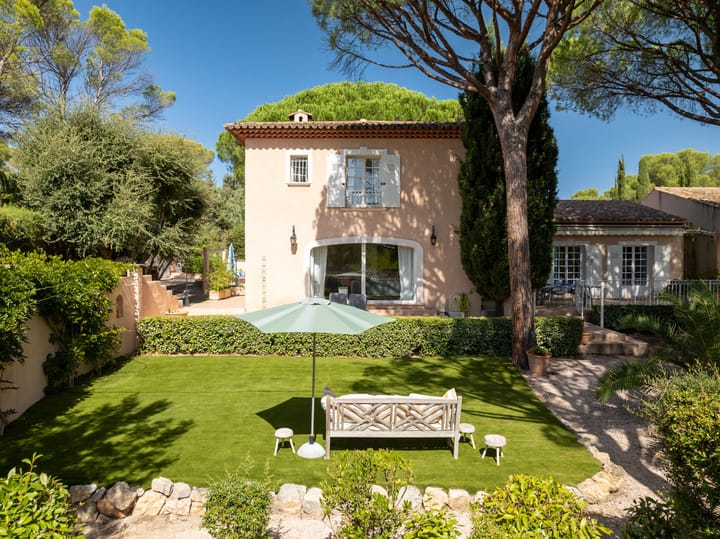 Foto 7 van 124 All. du Micocoulier