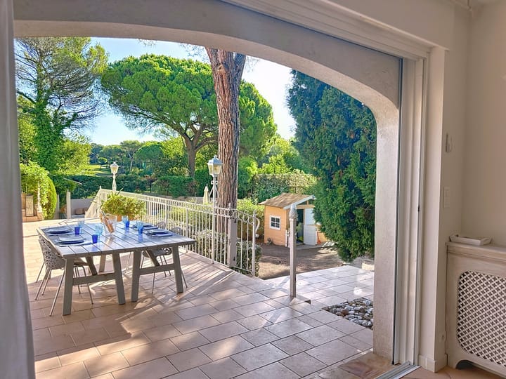 Foto 12 van 124 All. du Micocoulier