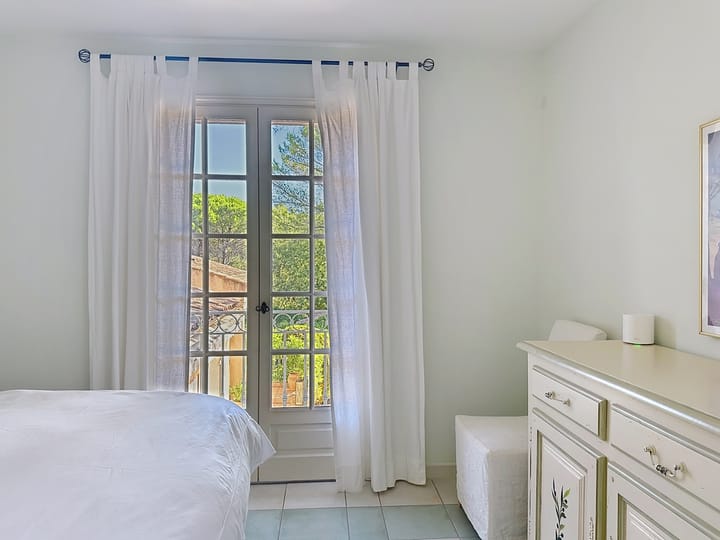 Foto 31 van 124 All. du Micocoulier