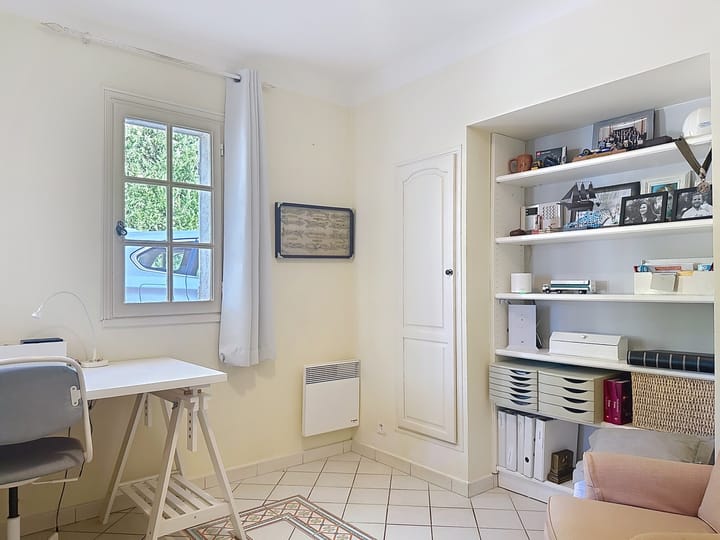 Foto 37 van 124 All. du Micocoulier