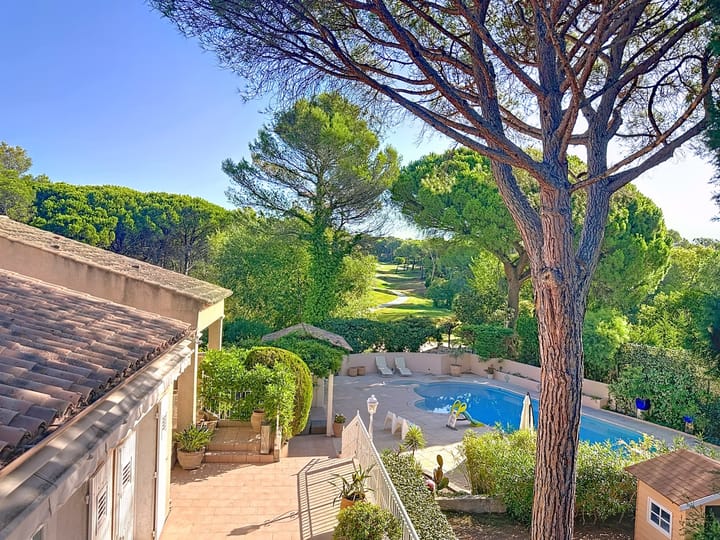 Foto 44 van 124 All. du Micocoulier