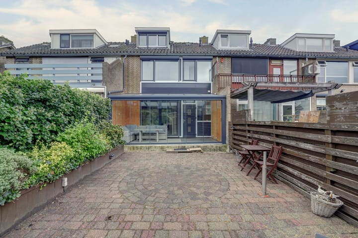 Foto 2 van Koningin Wilhelminasingel 55