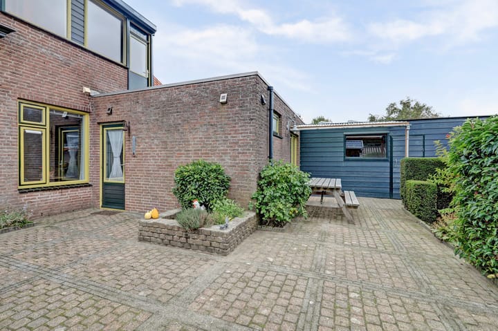 Foto 33 van Poststraat 66