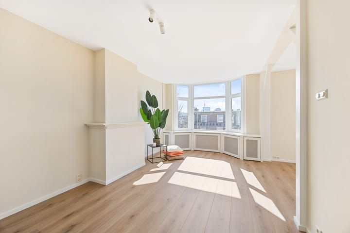 Foto 13 van van Arembergelaan 109