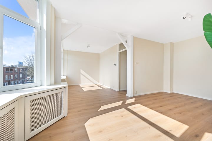 Foto 14 van van Arembergelaan 109