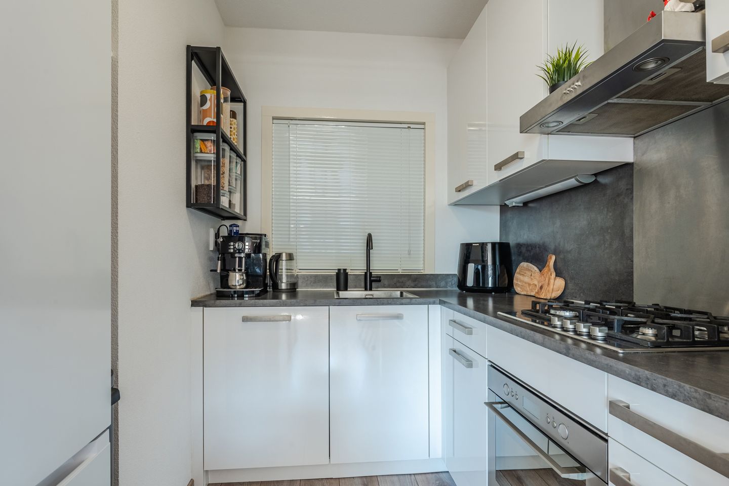 Photo 10 of Beethovenlaan 216