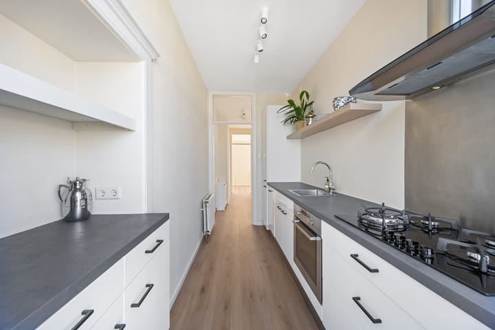 Foto 16 van van Arembergelaan 109