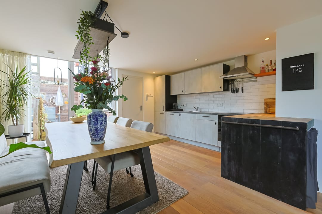 Foto 13 van Emmalaan 126