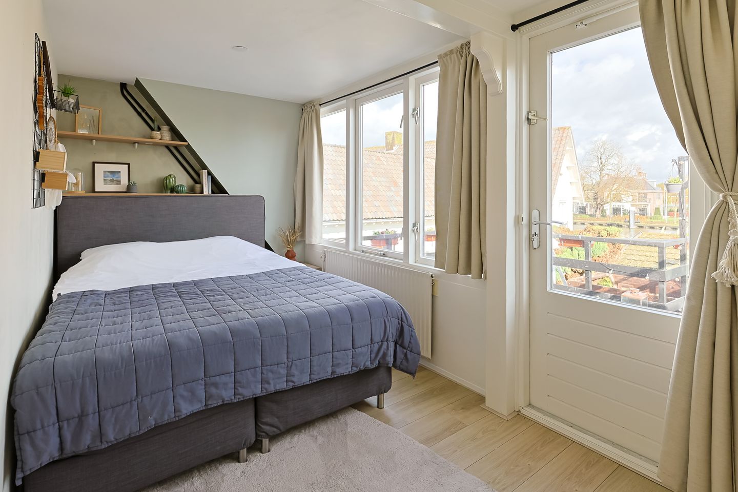 Foto 20 van Emmalaan 126