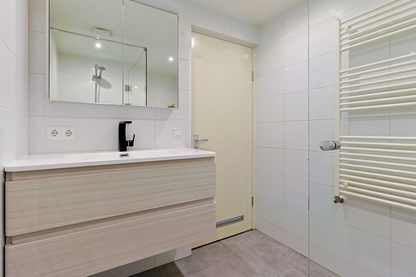 Foto 29 van Emmalaan 126