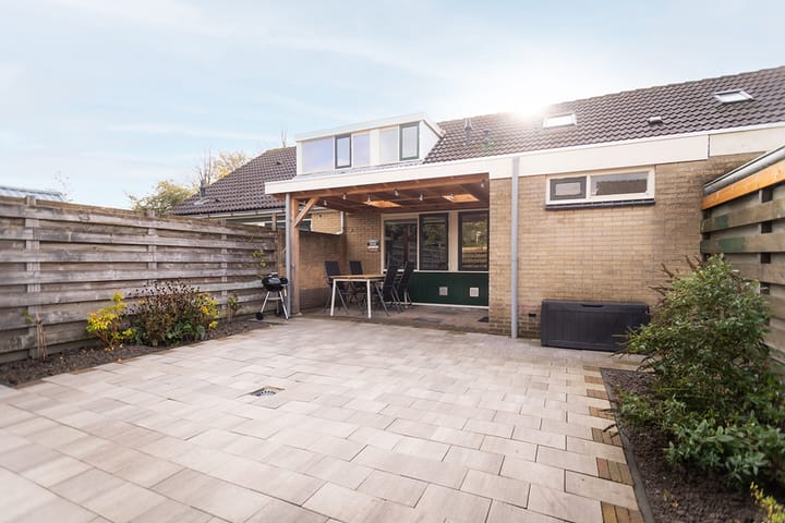 Photo 42 of Louisa Hedwig van Catzstraat 25