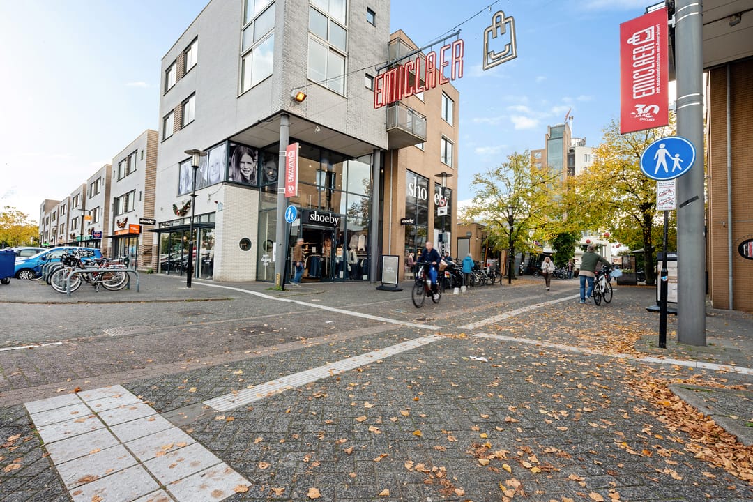 Foto 31 van Bombardonstraat 159