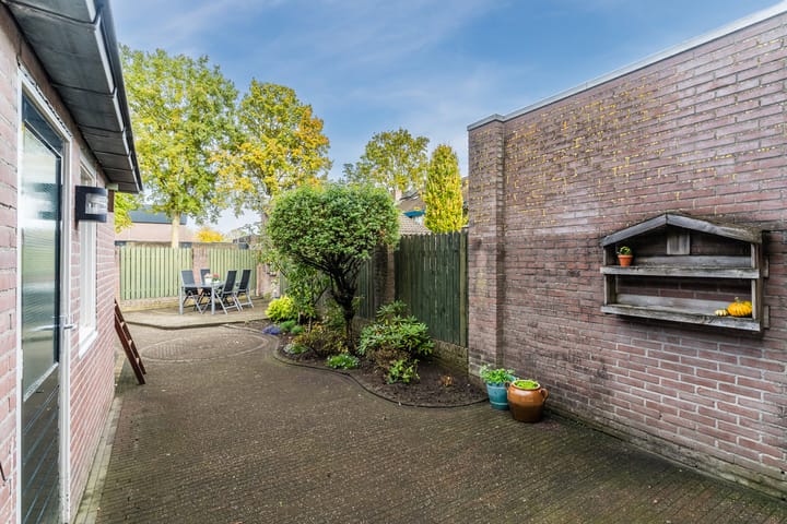 Foto 41 van Steenstraat 4