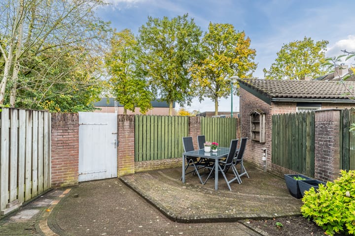 Foto 44 van Steenstraat 4