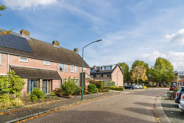 Foto 47 van Steenstraat 4