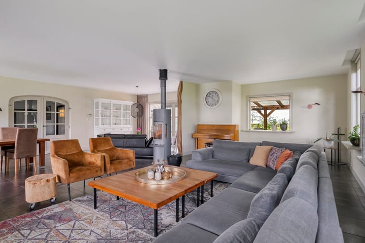 Foto 12 van Hoogenweg 60