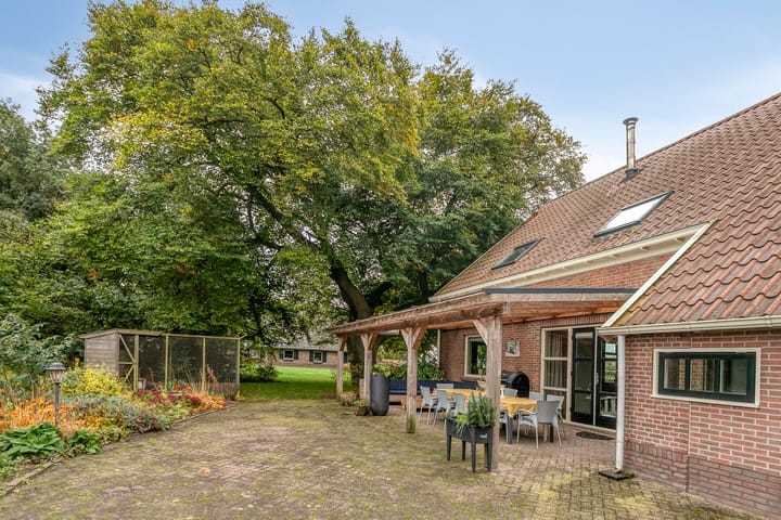 Foto 66 van Hoogenweg 60