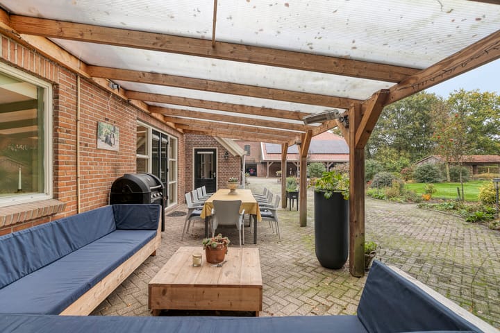 Foto 69 van Hoogenweg 60