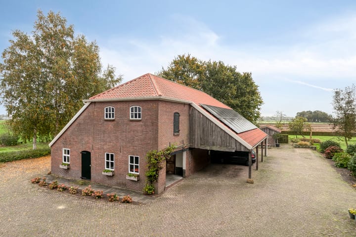 Foto 71 van Hoogenweg 60