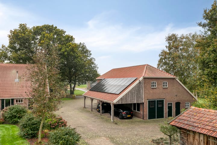 Foto 73 van Hoogenweg 60