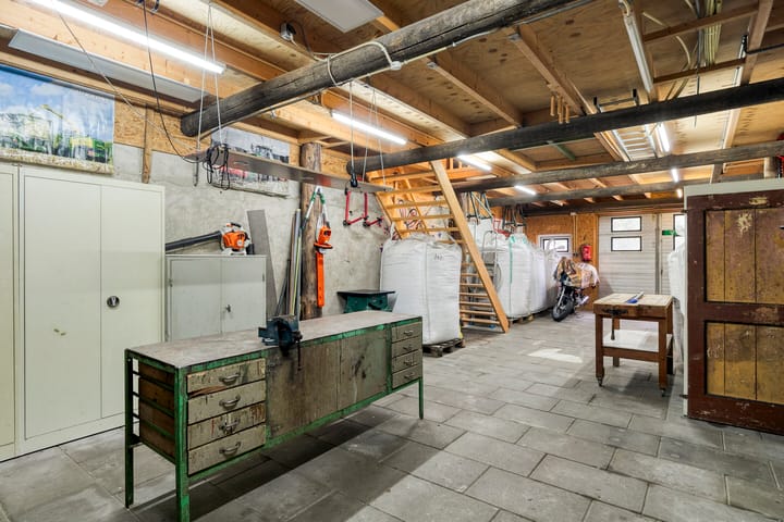 Foto 75 van Hoogenweg 60