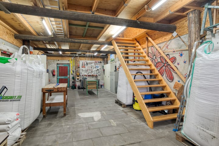 Foto 76 van Hoogenweg 60