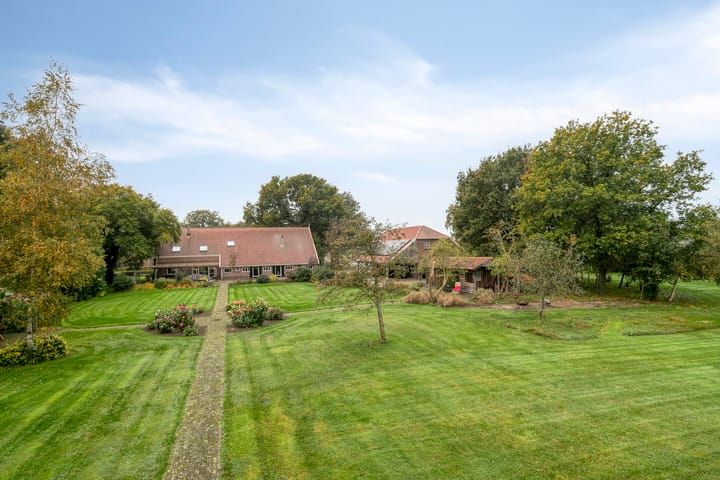 Foto 89 van Hoogenweg 60