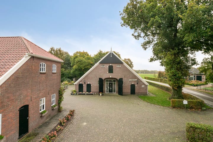 Foto 92 van Hoogenweg 60