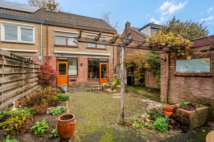 Foto 27 van Beukenlaan 50