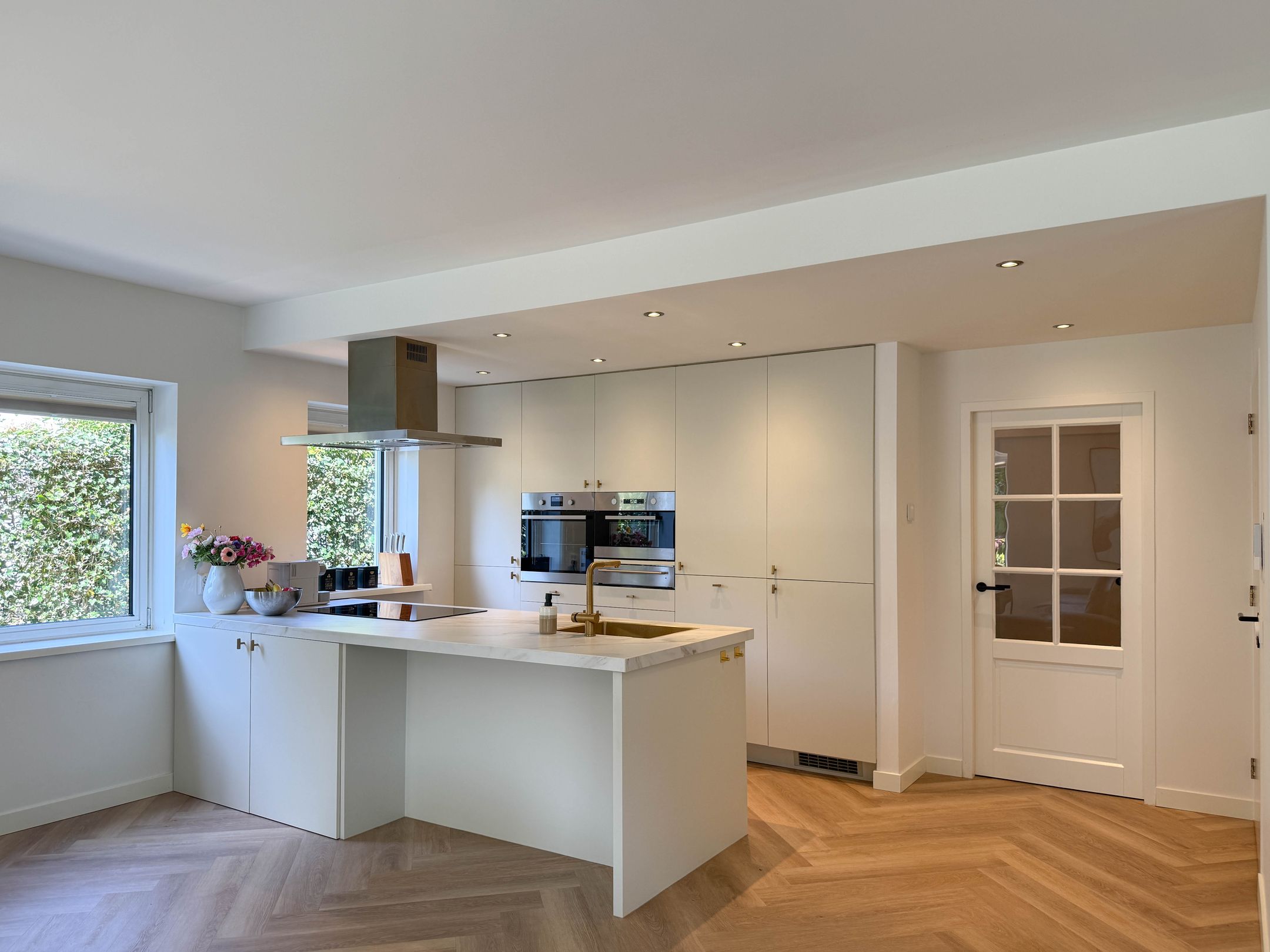 Foto 12 van Breelaan 128