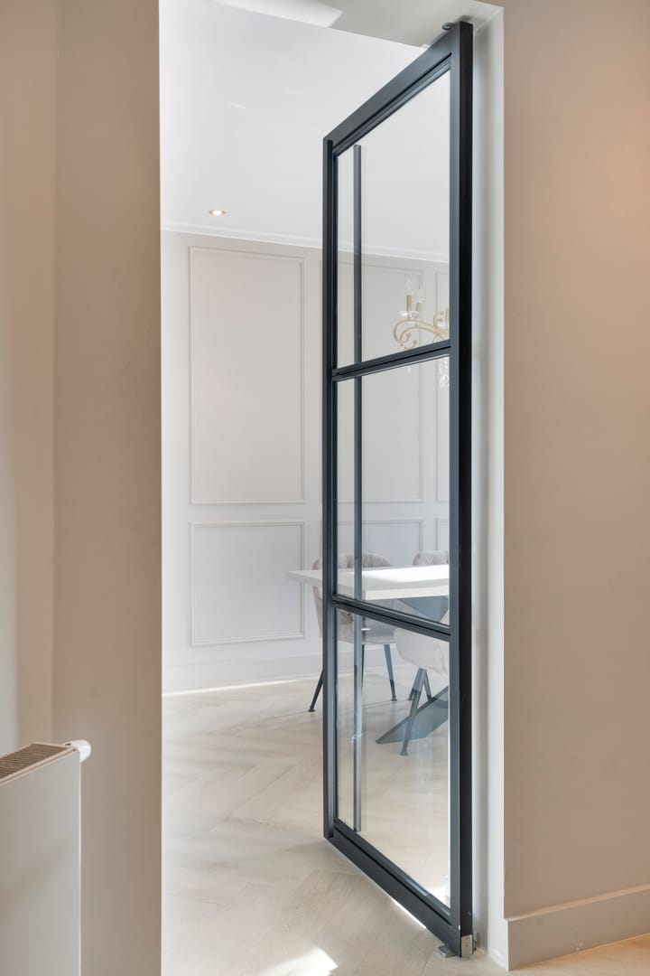 Foto 6 van Burgemeester Strick van Linschotenstraat 47