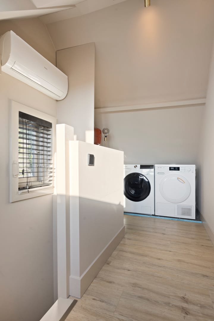 Foto 26 van Burgemeester Strick van Linschotenstraat 47