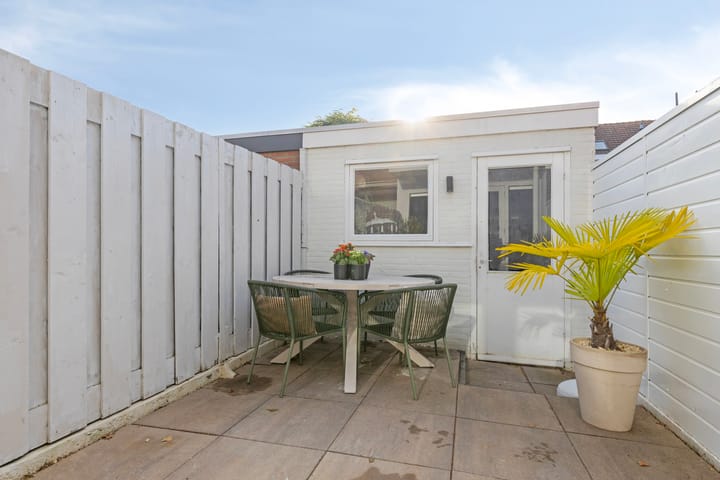 Foto 30 van Burgemeester Strick van Linschotenstraat 47