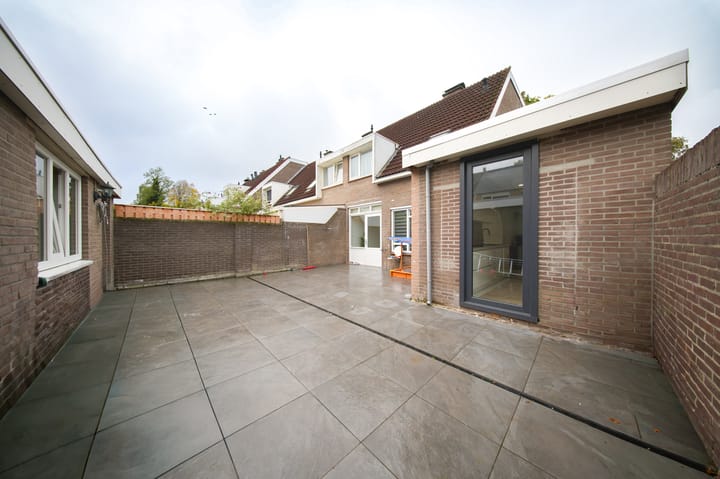 Foto 42 van Leerlooierstraat 49