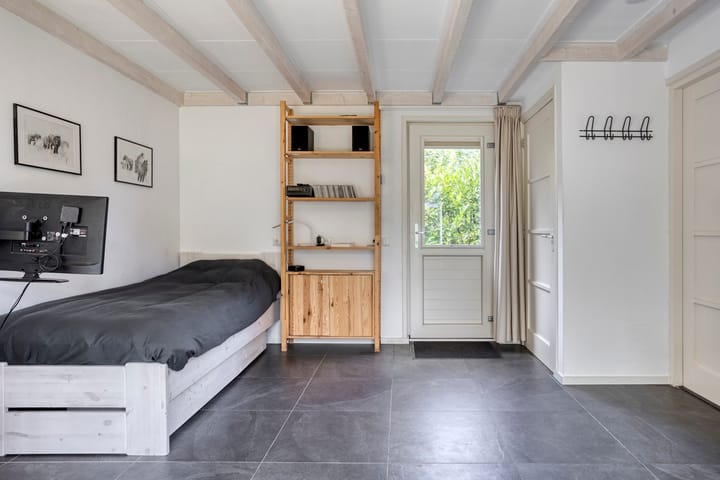 Photo 31 of Vanghout 21